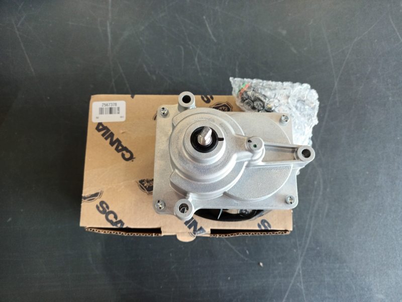 ri出品 Car Auto Brazed Aluminum Radiator for OEM 8-98137277-4 - OEM